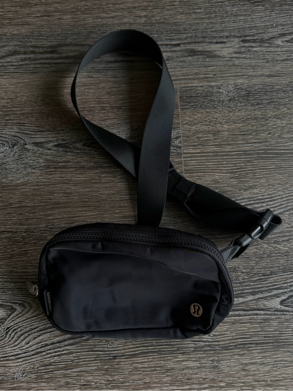 lululemon athletica Black Compact Belt Bag